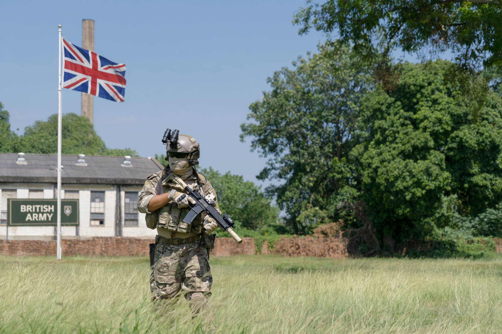 AI-genereret illustration: Anholdelser ved britisk militærbase